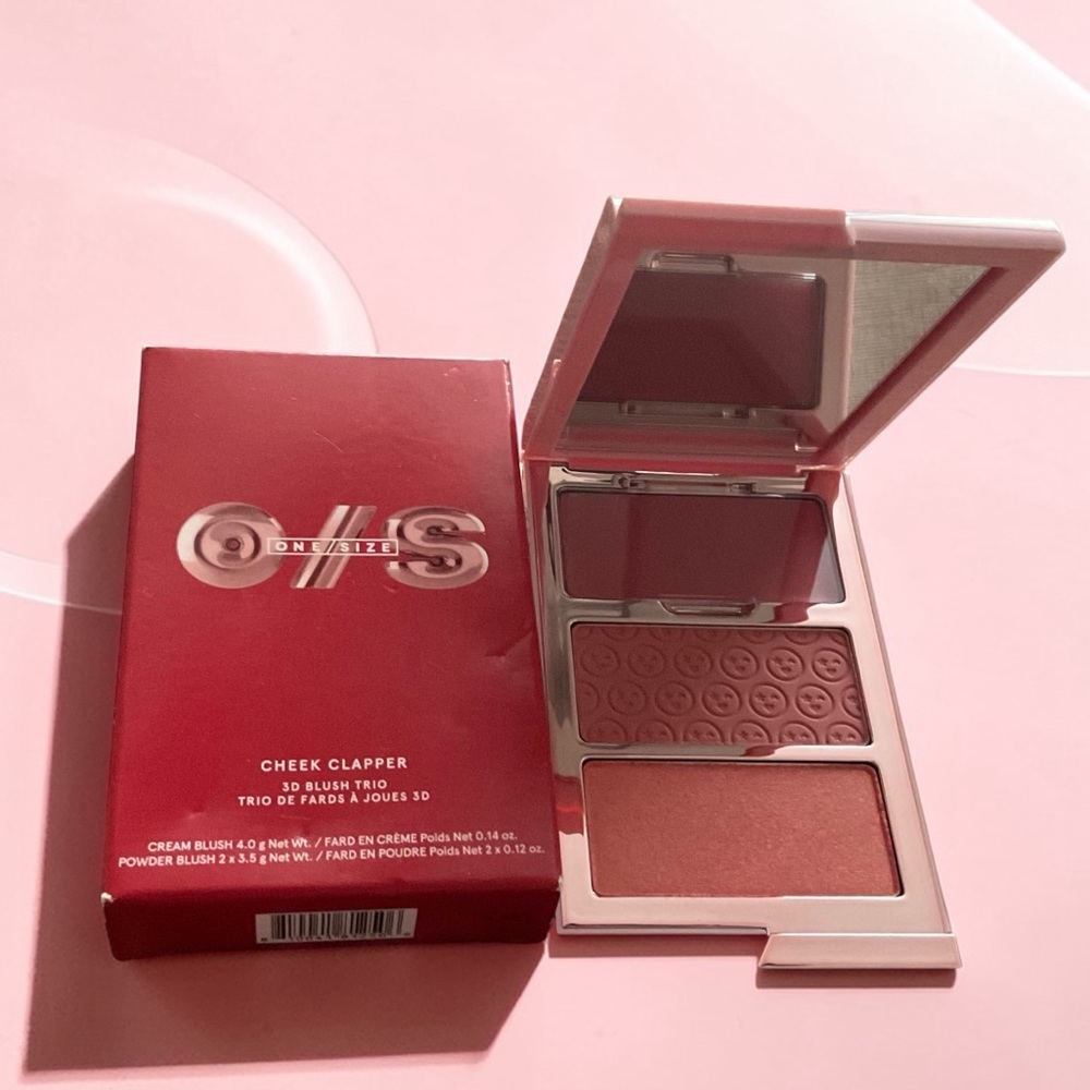 ONE/SIZE Cheek Clapper 3D Blush Trio